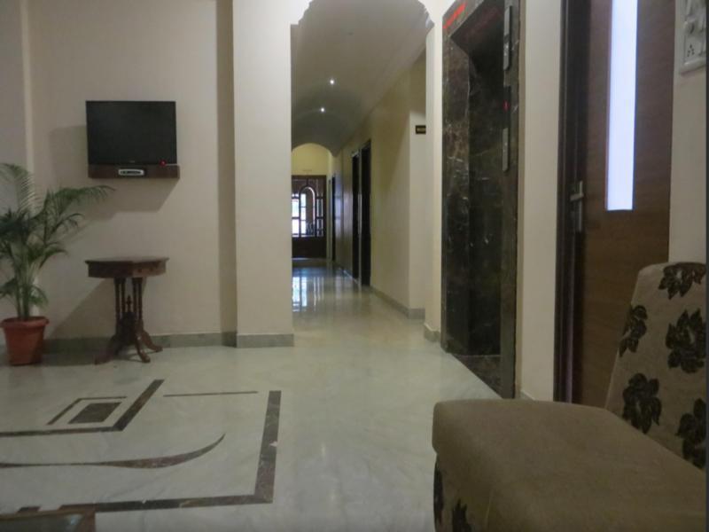 Hotel Sandhu Palace Джодхпур Экстерьер фото